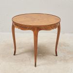 1584 7227 LAMP TABLE